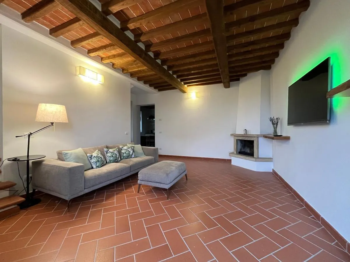 I Tre Casali Apartment Volterra